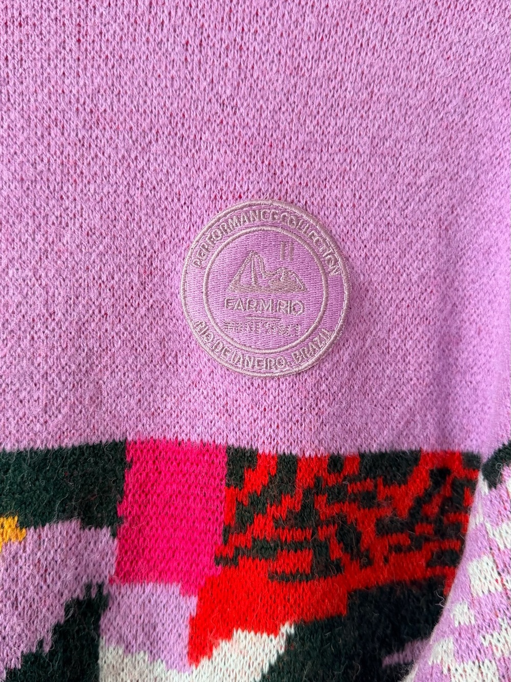 FARM RIO Lilac Geometric Pattern Crewneck Sweater - Picture 4 of 11